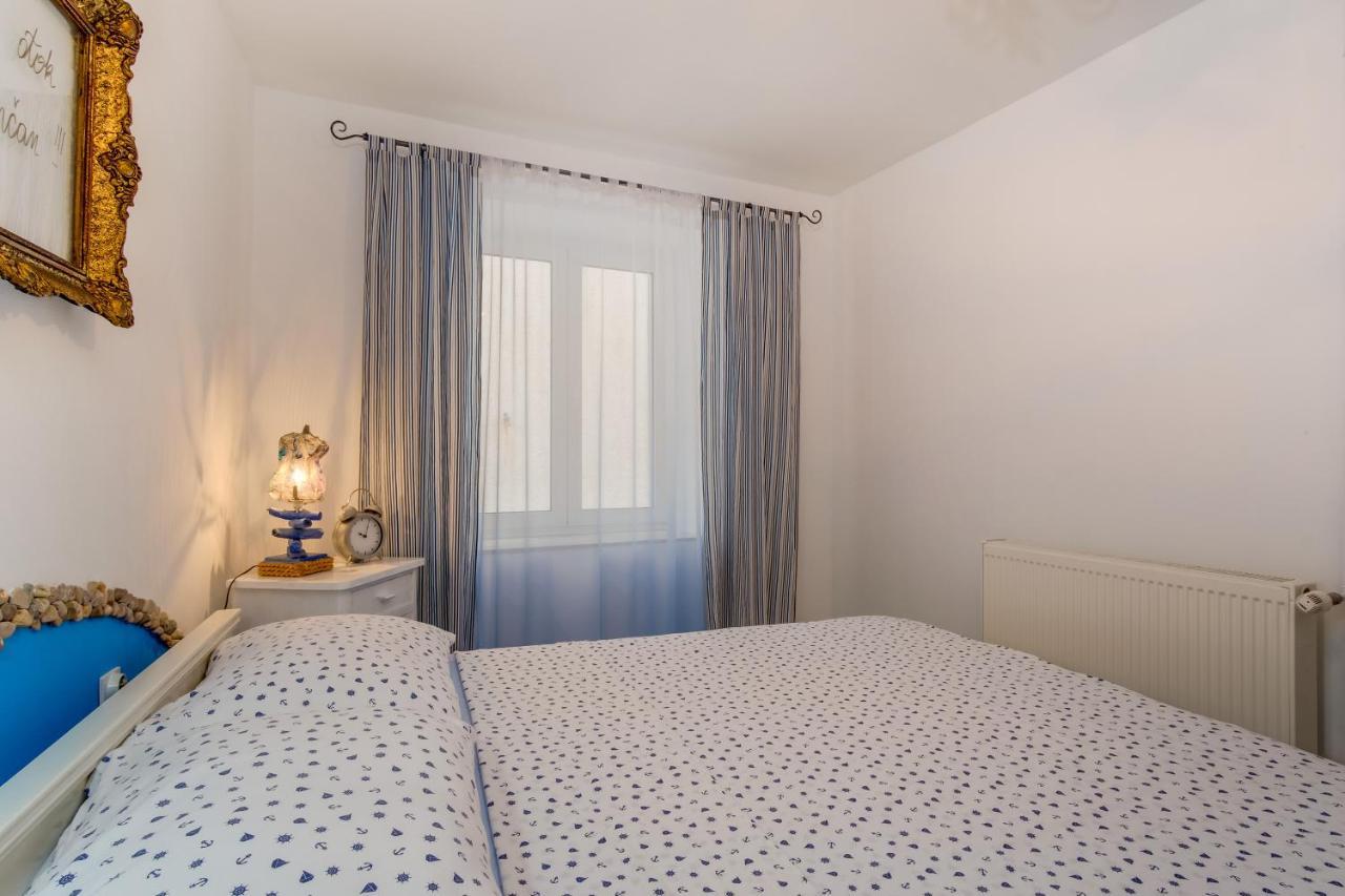 Apartments Kastel Veli Lošinj Exterior foto
